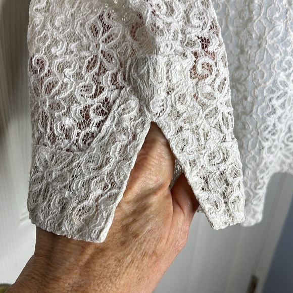3 for $20 LIZ CLAIBORNE Stiff Floral Lace Long Sleeve Blouse Top V Neck Sheer L - Picture 6 of 14